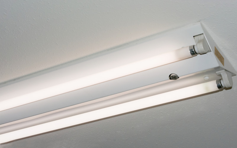 مزایای خرید لامپ مهتابی LED