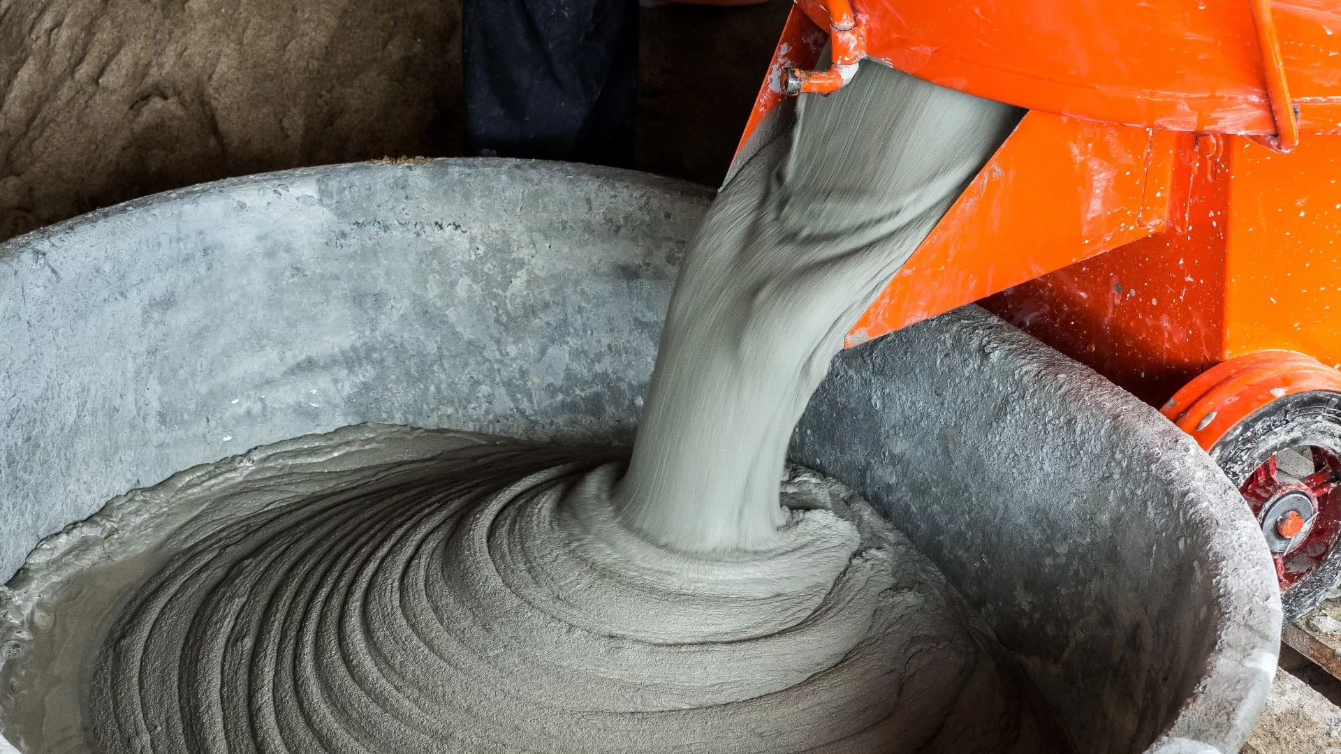 تاریخچه و سیر تکامل سیمان